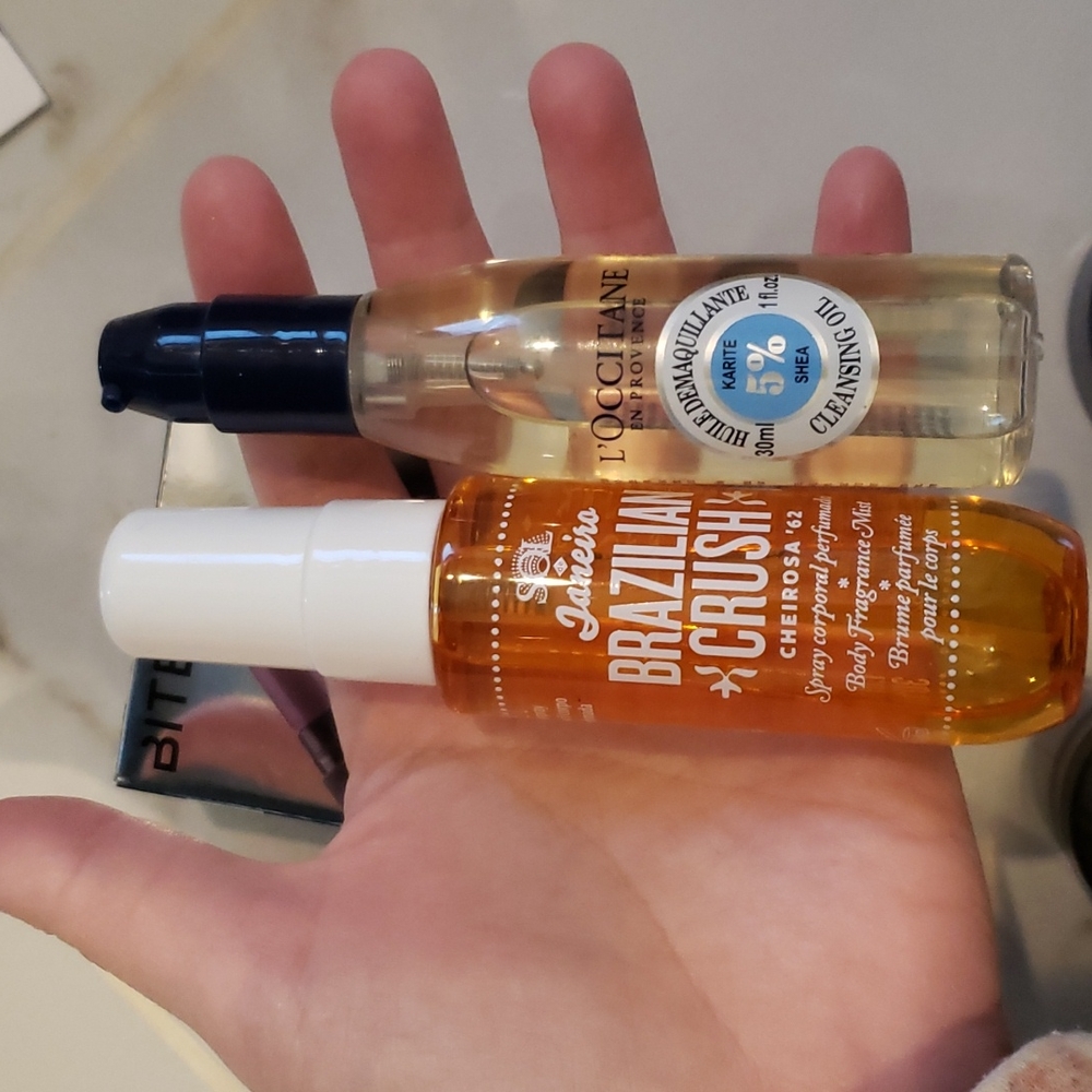 Sorts of make up , hair mask & body oil